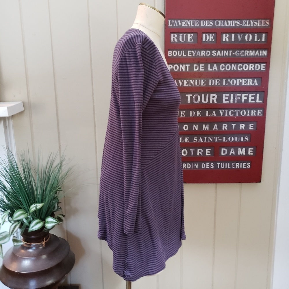CAbi | M purple stripe long sleeve top v neck - Picture 2 of 6
